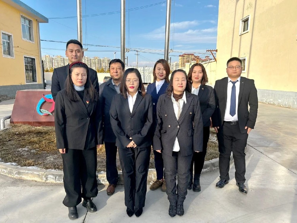 砥砺前行共奋进,团结一心向bv1946伟德官网